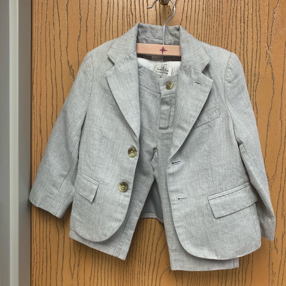 Toddler boy 2pc gray linen suit.